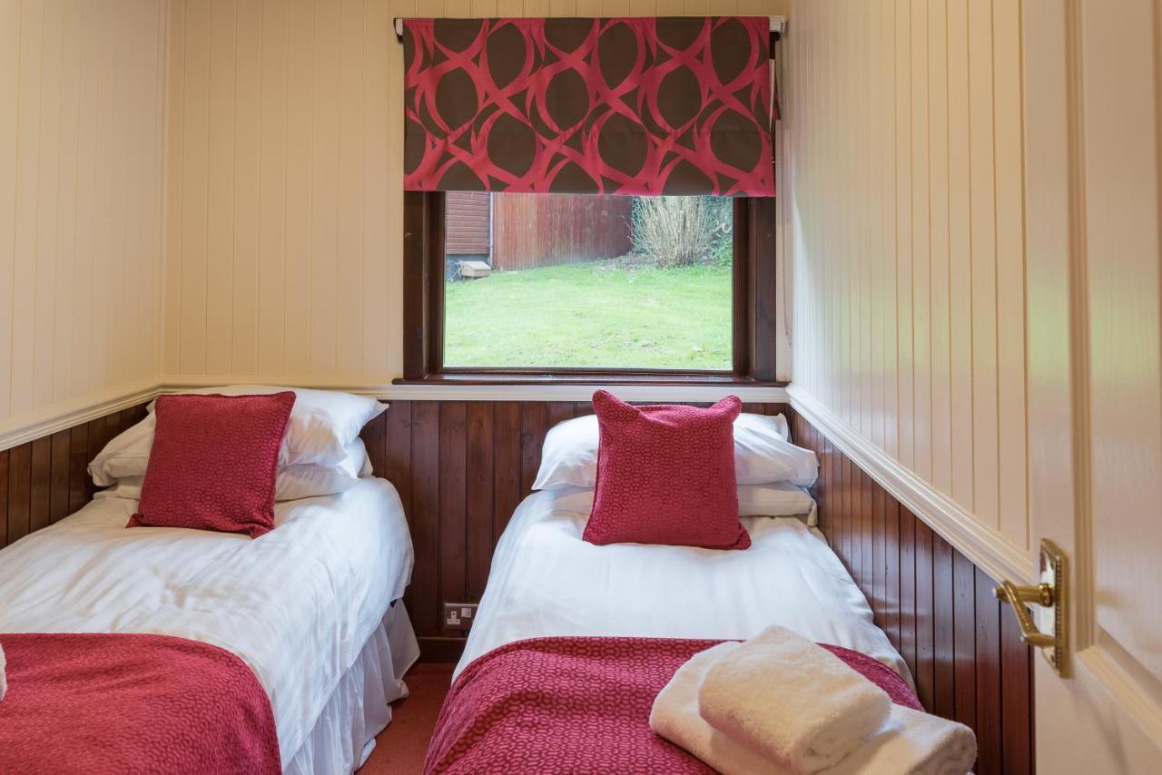 Conifer Lodge 25 With Hot Tub Newton Stewart Minnigaff Екстер'єр фото