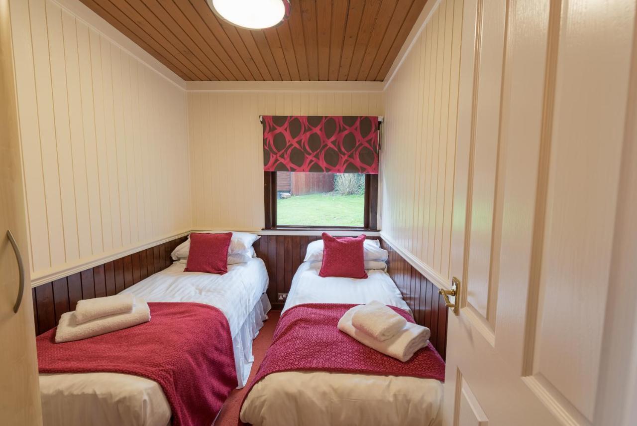 Conifer Lodge 25 With Hot Tub Newton Stewart Minnigaff Екстер'єр фото